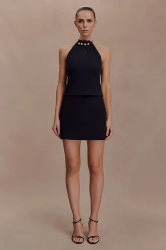 Abeda katoenen top met metalen details – Zwart