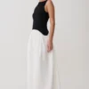 Acacia contrasterende mouwloze maxi-jurk – Zwart/Wit Acacia contrasterende mouwloze maxi-jurk – Zwart/Wit