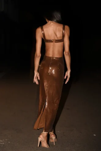 Adoria maxi-jurk met pailletten en uitsnijdingen – Chocoladebruin