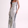 Adoria maxi-jurk met pailletten en uitsnijdingen – Zilver Adoria maxi-jurk met pailletten en uitsnijdingen – Zilver