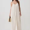 Adriana satijnen maxi-jurk met plooien – Buttercream Adriana satijnen maxi-jurk met plooien – Buttercream