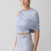 Adrienne Lurex-top met één schouder – Pastelblauw Adrienne Lurex-top met één schouder – Pastelblauw