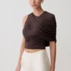 Adrienne slinky top met één schouder – Chocoladebruin Adrienne slinky top met één schouder – Chocoladebruin