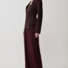 Agatha blazer met vierkante hals – Pruim met krijtstreep Agatha blazer met vierkante hals – Pruim met krijtstreep