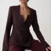 Agatha blazer met vierkante hals – Pruim met krijtstreep Agatha blazer met vierkante hals – Pruim met krijtstreep