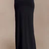Ainsley asymmetrische maxi-rok met bloemendetails – Zwart Ainsley asymmetrische maxi-rok met bloemendetails – Zwart