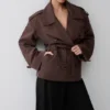 Alden kort trenchcoat – Chocoladebruin Alden kort trenchcoat – Chocoladebruin