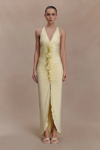 Alessandra slinky maxi-jurk met ruches – Citroengeel