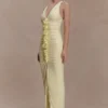 Alessandra slinky maxi-jurk met ruches – Citroengeel Alessandra slinky maxi-jurk met ruches – Citroengeel