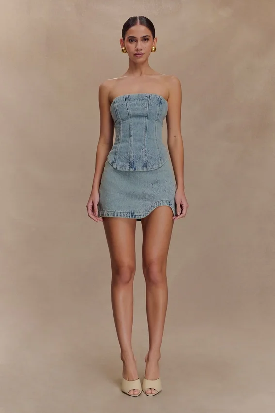 Alessia geborduurd Denim-corset – licht vintage Alessia geborduurd Denim-corset – licht vintage