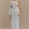 Alexius gebreide maxi-jurk met één schouder – ivoor Alexius gebreide maxi-jurk met één schouder – ivoor
