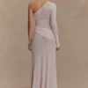 Alexius gebreide maxi-jurk met één schouder – oudroze Alexius gebreide maxi-jurk met één schouder – oudroze