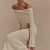 Alonza gebreide midi-jurk met lange mouwen – Crème Alonza gebreide midi-jurk met lange mouwen – Crème