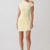 Alyn mini-jurk met gedrapte schouderbandjes – Lemon Alyn mini-jurk met gedrapte schouderbandjes – Lemon