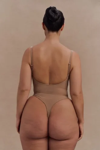 Alyssa rugloze shapewear bodysuit – Latte