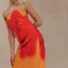 Amaya strapless chiffon maxi-jurk – Koi Orchid-print Amaya strapless chiffon maxi-jurk – Koi Orchid-print
