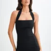 Amelita Suiting halter mini-jurk – Zwart Amelita Suiting halter mini-jurk – Zwart