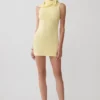 Amilee gebreide mini-jurk met sjaal – Lemon Amilee gebreide mini-jurk met sjaal – Lemon