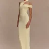 Anastasia modale midi-jurk met één schouder – licht citroengeel Anastasia modale midi-jurk met één schouder – licht citroengeel