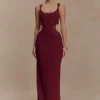 Angelique maxi-jurk van crêpe met kralen – Wijnrood Angelique maxi-jurk van crêpe met kralen – Wijnrood
