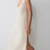 Anisa maxi-jurk met ronde hals – gestreept Anisa maxi-jurk met ronde hals – gestreept