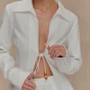 Annalee katoenen shirt met kralen en strik – Wit Annalee katoenen shirt met kralen en strik – Wit