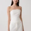 Annie strapless linnen top met strik aan de achterkant – Wit Annie strapless linnen top met strik aan de achterkant – Wit