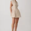 Arabella mini-jurk van linnen met getailleerde taille – naturel Arabella mini-jurk van linnen met getailleerde taille – naturel