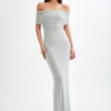 Arna off-shoulder maxi-jurk met strass – Zilver Arna off-shoulder maxi-jurk met strass – Zilver