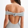 Arna off-shoulder maxi-jurk met strass – Zilver Arna off-shoulder maxi-jurk met strass – Zilver