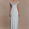Ashley maxi-jurk met cowl-hals van kant en satijn – IJsblauw Ashley maxi-jurk met cowl-hals van kant en satijn – IJsblauw