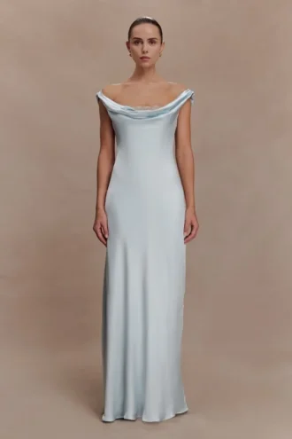 Ashley maxi-jurk met cowl-hals van kant en satijn – IJsblauw
