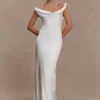 Ashley maxi-jurk met cowl-hals van kant en satijn – ivoor Ashley maxi-jurk met cowl-hals van kant en satijn – ivoor