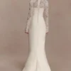 Aurelie maxi-jurk met lange mouwen en kant – ivoor Aurelie maxi-jurk met lange mouwen en kant – ivoor