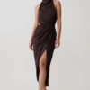 Aveline gedrapeerde halter midi-jurk – donkere chocoladebruin Aveline gedrapeerde halter midi-jurk – donkere chocoladebruin