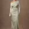 Avery maxi-jurk met lange mouwen – Salie Avery maxi-jurk met lange mouwen – Salie