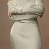 Avery maxi-jurk met lange mouwen – Salie Avery maxi-jurk met lange mouwen – Salie