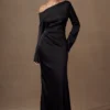Avery maxi-jurk met lange mouwen – Zwart Avery maxi-jurk met lange mouwen – Zwart