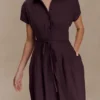 Aysha linnen midi-jurk met knopen – Chocoladebruin Aysha linnen midi-jurk met knopen – Chocoladebruin