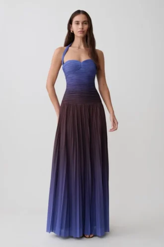 Azizi geplooide halter midi-jurk – chocoladebruin en blauw ombre-print