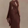 Bakari Diamante Cape Maxi-jurk – Chocolade Bakari Diamante Cape Maxi-jurk – Chocolade