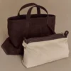 Baylor tas van imitatiesuède – Chocoladebruin Baylor tas van imitatiesuède – Chocoladebruin