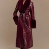 Bec Trenchcoat van imitatieleer met imitatiebont – Kersenrood Bec Trenchcoat van imitatieleer met imitatiebont – Kersenrood