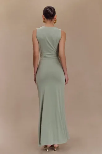 Beck Plunge maxi-jurk met bloemenversieringen – Basil