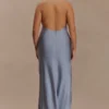 Bella satijnen halter maxi-jurk – Frosted Blue Bella satijnen halter maxi-jurk – Frosted Blue
