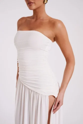 Bex strapless slinky maxi-jurk met split – ivoor