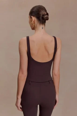Blanca stretch crêpe cami-top – Chocoladebruin