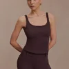 Blanca stretch crêpe cami-top – Chocoladebruin Blanca stretch crêpe cami-top – Chocoladebruin