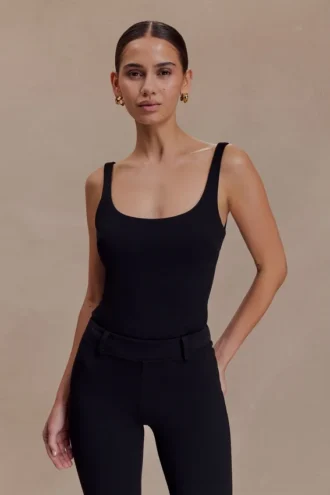Blanca stretch crêpe cami-top – Zwart