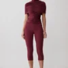 Blanca stretch crêpe capribroek – Mahonie Blanca stretch crêpe capribroek – Mahonie